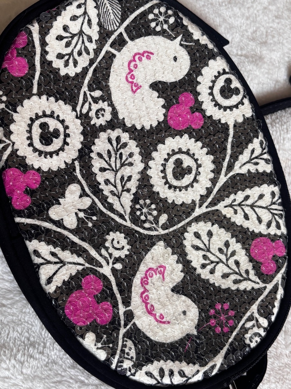 Vera Bradley Disney Mickey Meets Birdie Shimmer Sequin Crossbody Bag - Picture 2 of 9